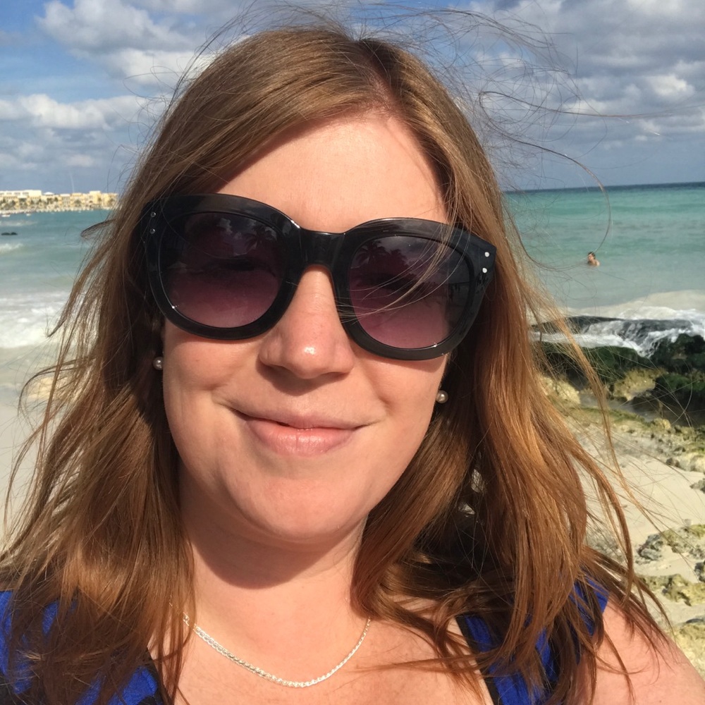 Meet your Posher, Ashley